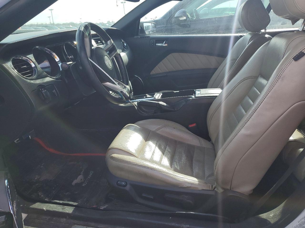 2013 Ford Mustang - Фото 7