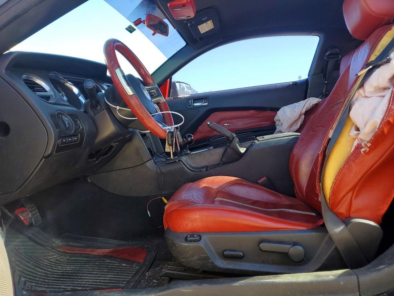 2012 Ford Mustang - Image 7