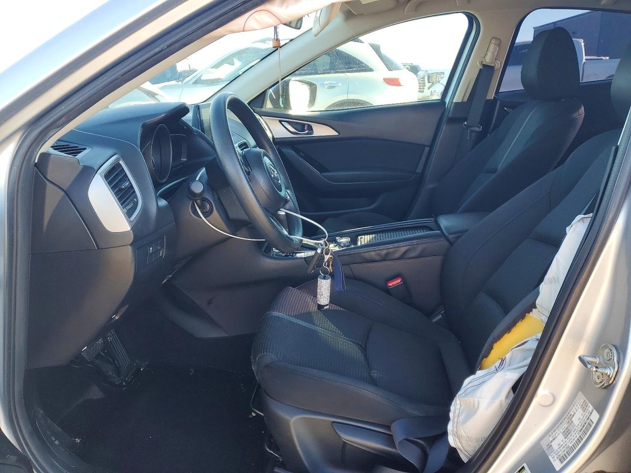 2017 Mazda 3 Sport - Image 7