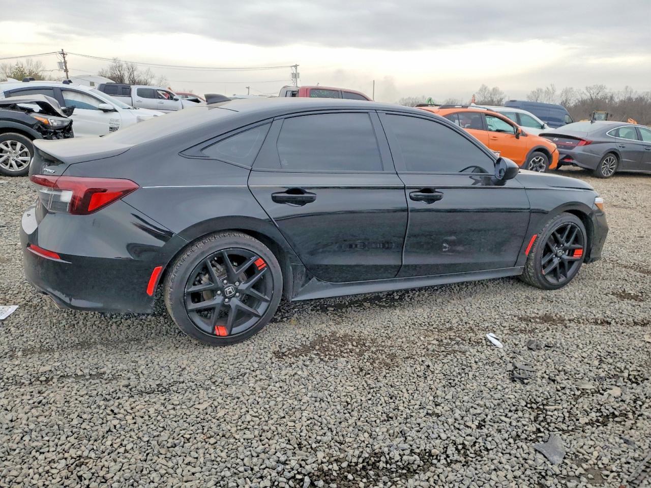 2025 Honda Civic Sport - Фото 3