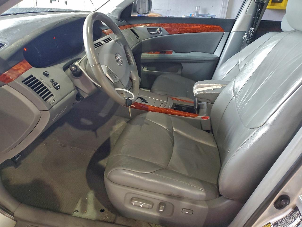 2006 Toyota Avalon Xl - Image 7