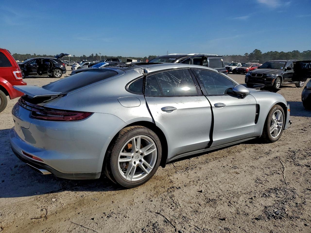 2020 Porsche Panamera Base - Фото 3