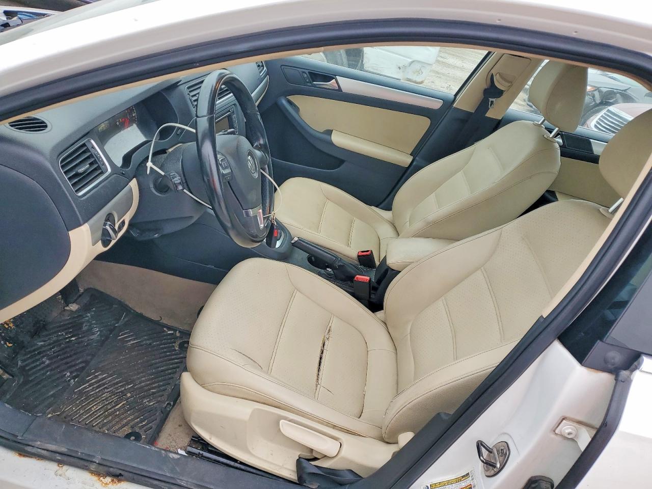 2011 Volkswagen Jetta - Фото 7