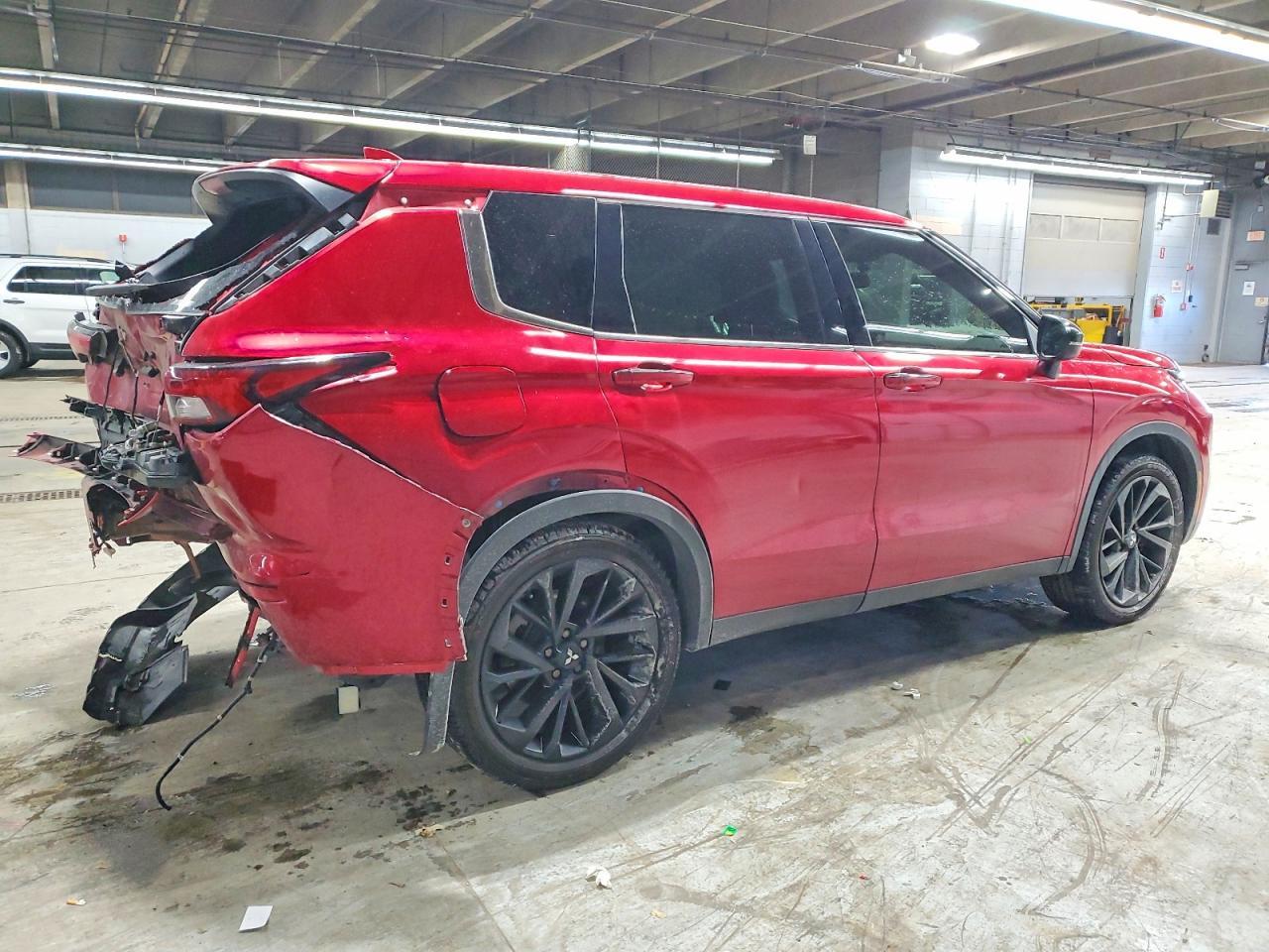 2022 Mitsubishi Outlander Se - Image 3