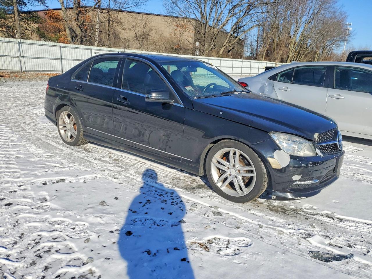 2011 Mercedes-Benz C 300 4Matic - Фото 4