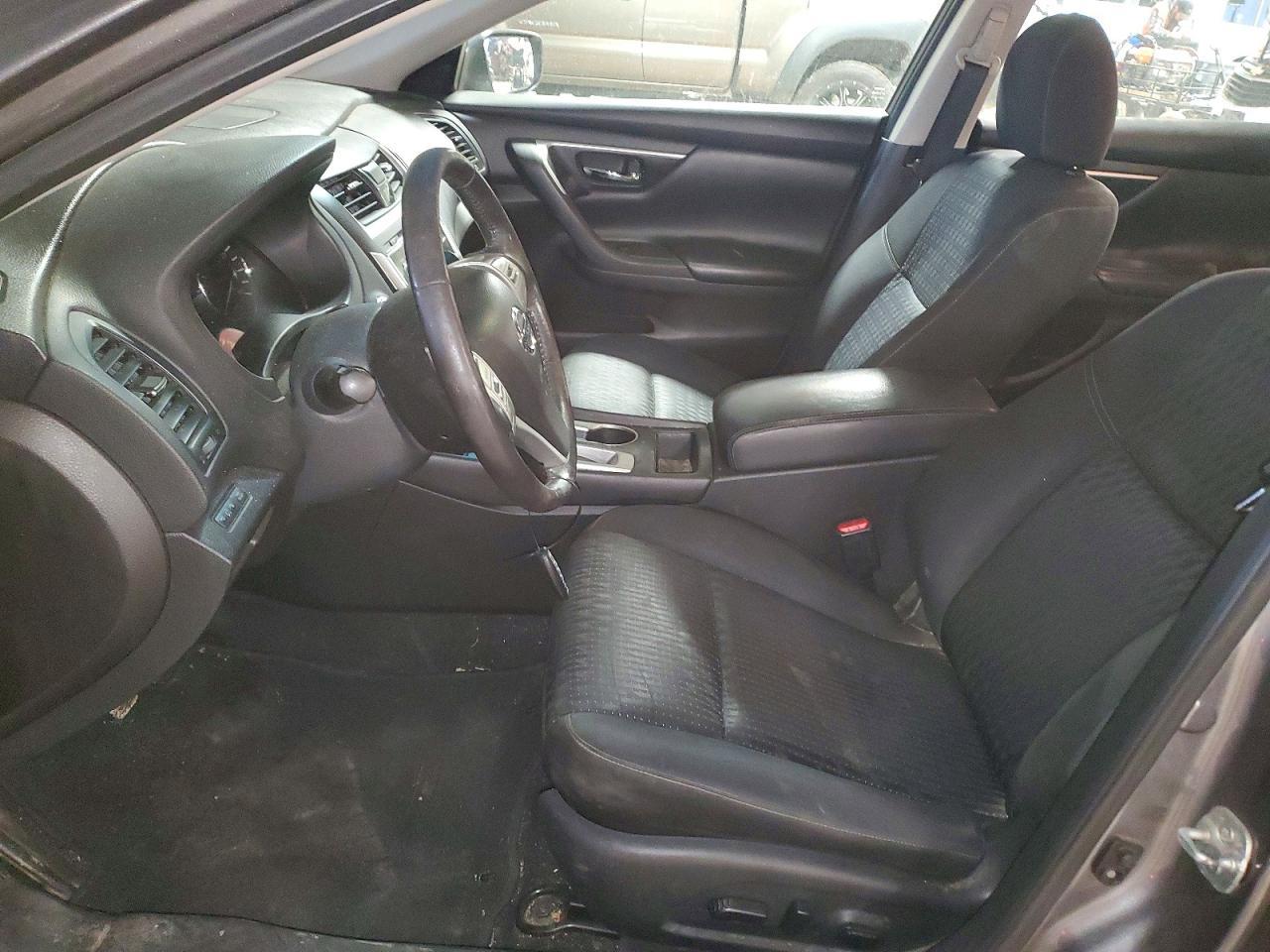2016 Niss Altima - Фото 7
