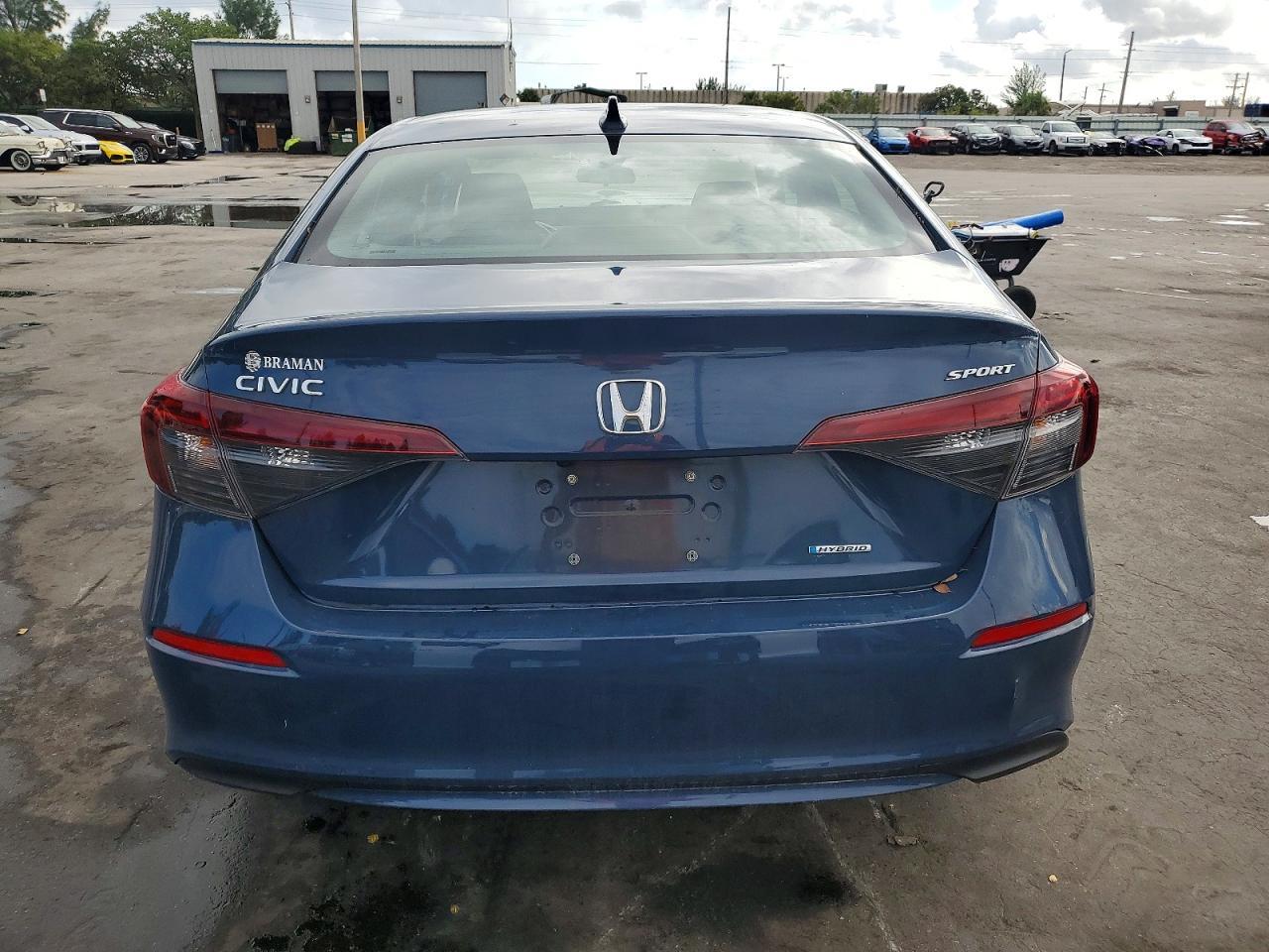 2025 Honda Civic Sport - Image 6