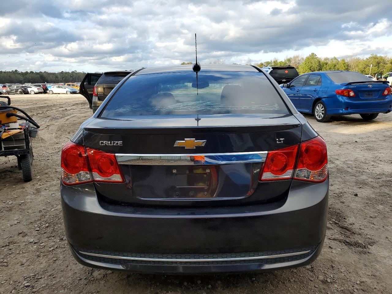 2015 Chevrolet Cruze Lt - Image 6
