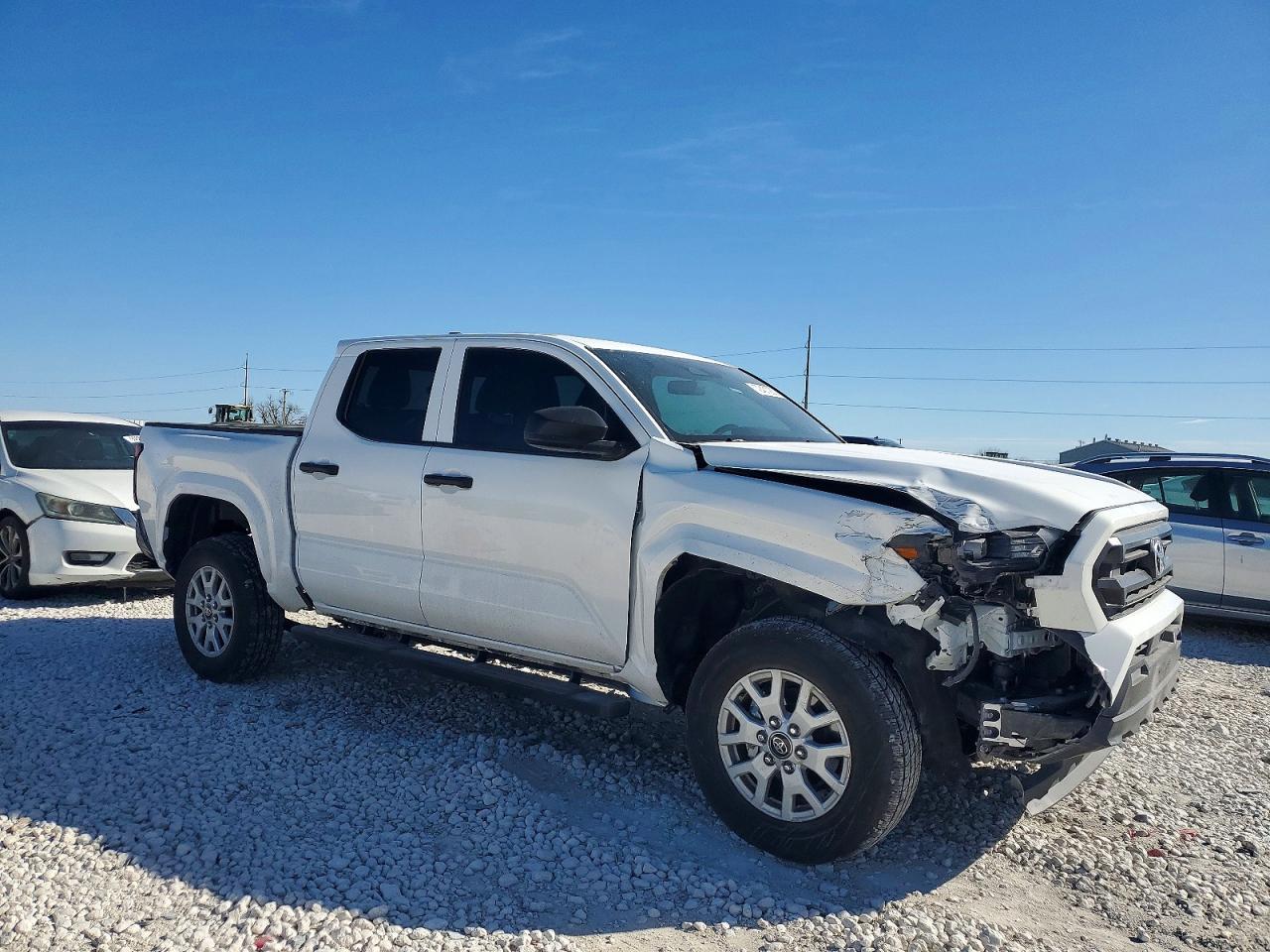 2025 Toyota Tacoma Double Cab - Image 4