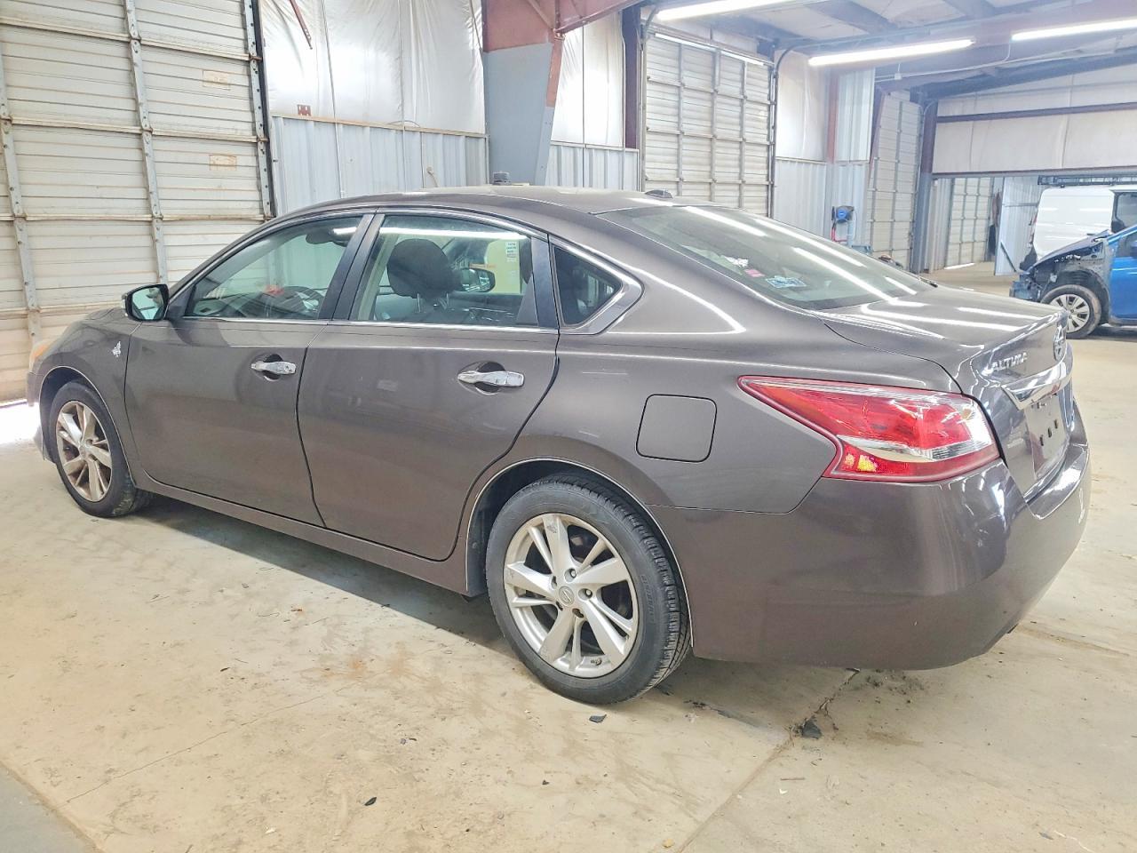 2013 Niss Altima 2.5 - Фото 2
