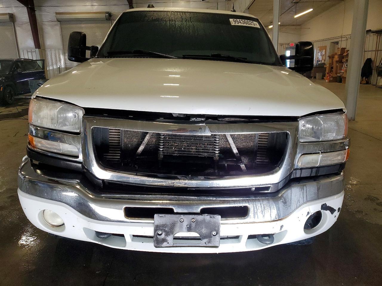 2005 GMC Sierra K2500 Heavy Duty - Фото 5