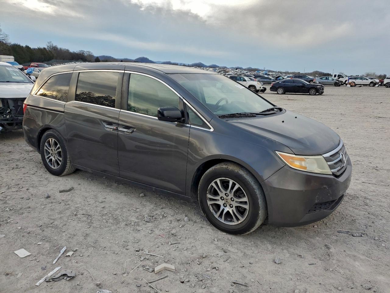 2013 Honda Odyssey Exl - Image 4