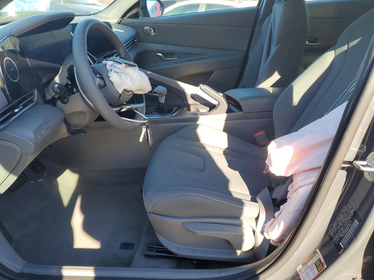 2024 Hyundai Elantra Sel - Фото 7
