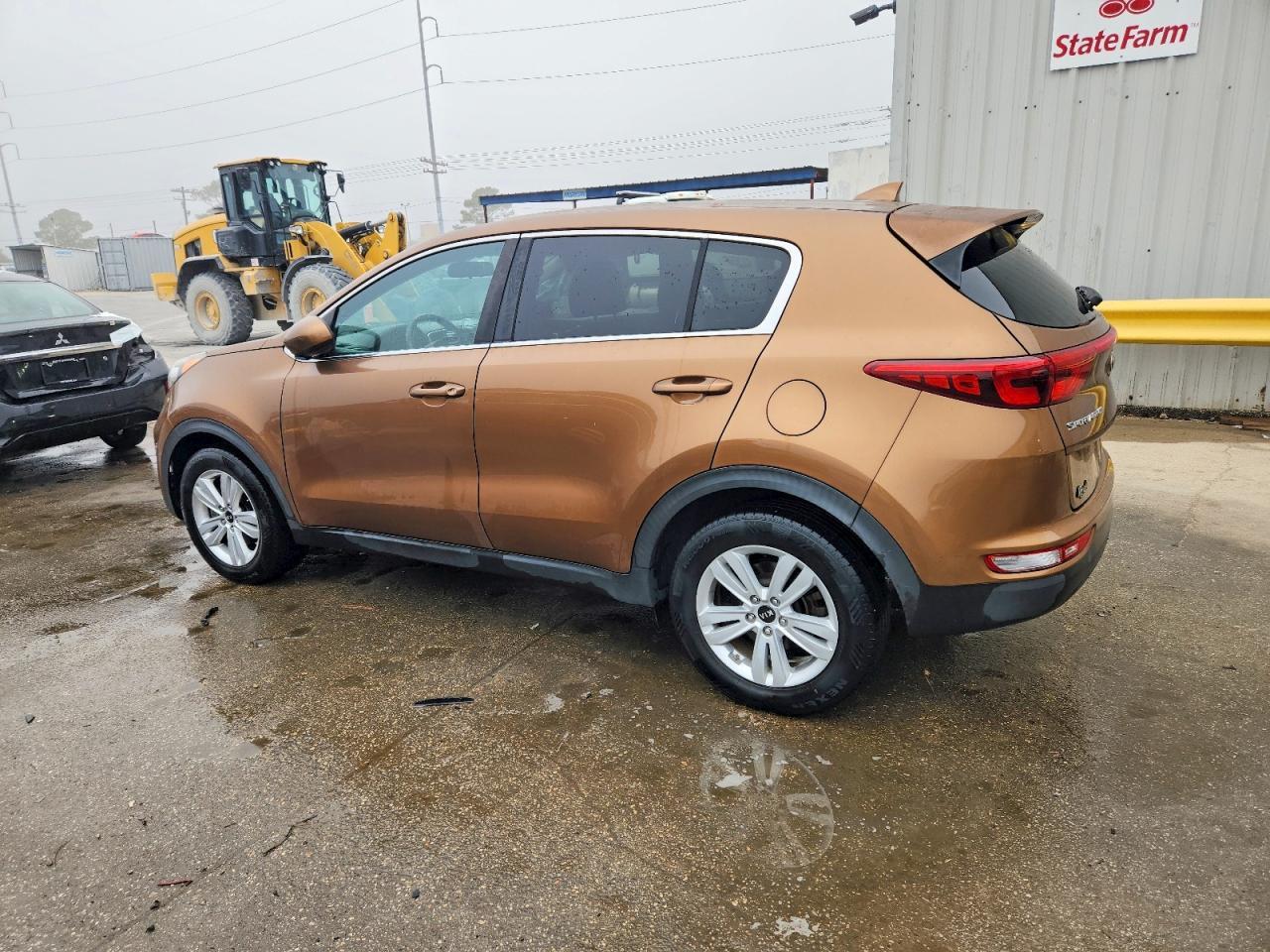 2019 Kia Sportage Lx - Image 2