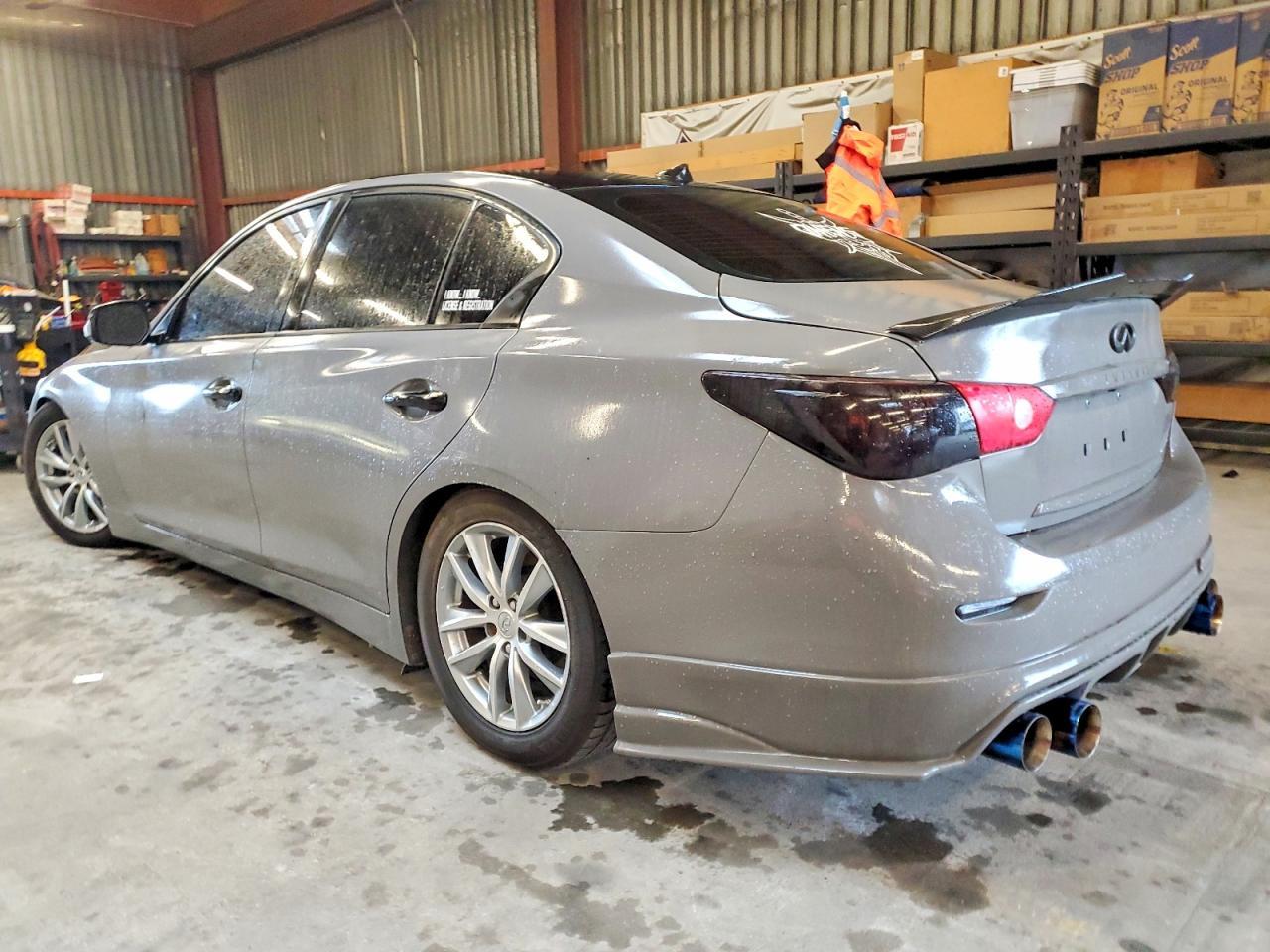 2017 Infiniti Q50 Premium - Image 2