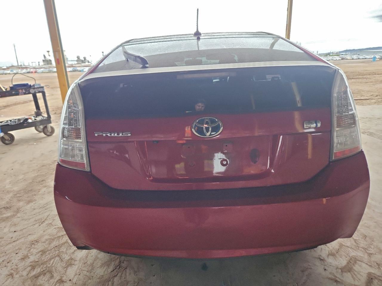 2011 Toyota Prius - Image 6