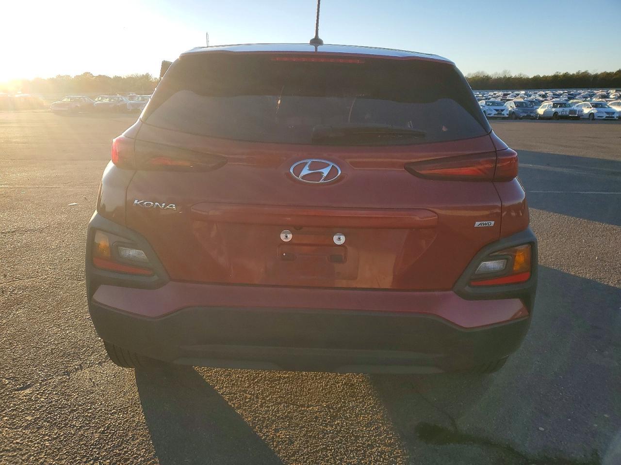 2021 Hyundai Kona Se - Фото 6