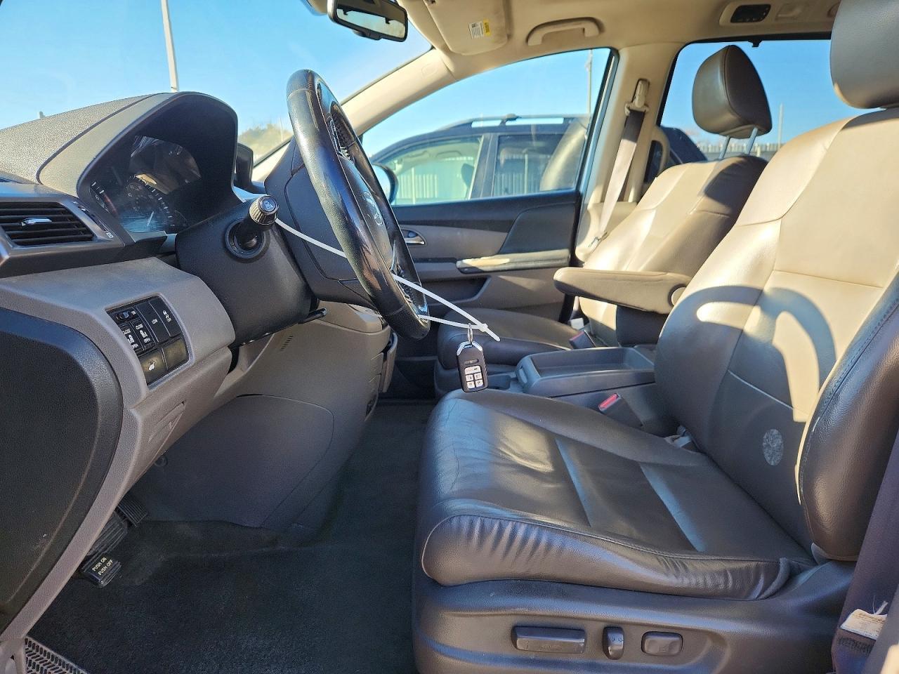 2014 Honda Odyssey Exl - Image 7
