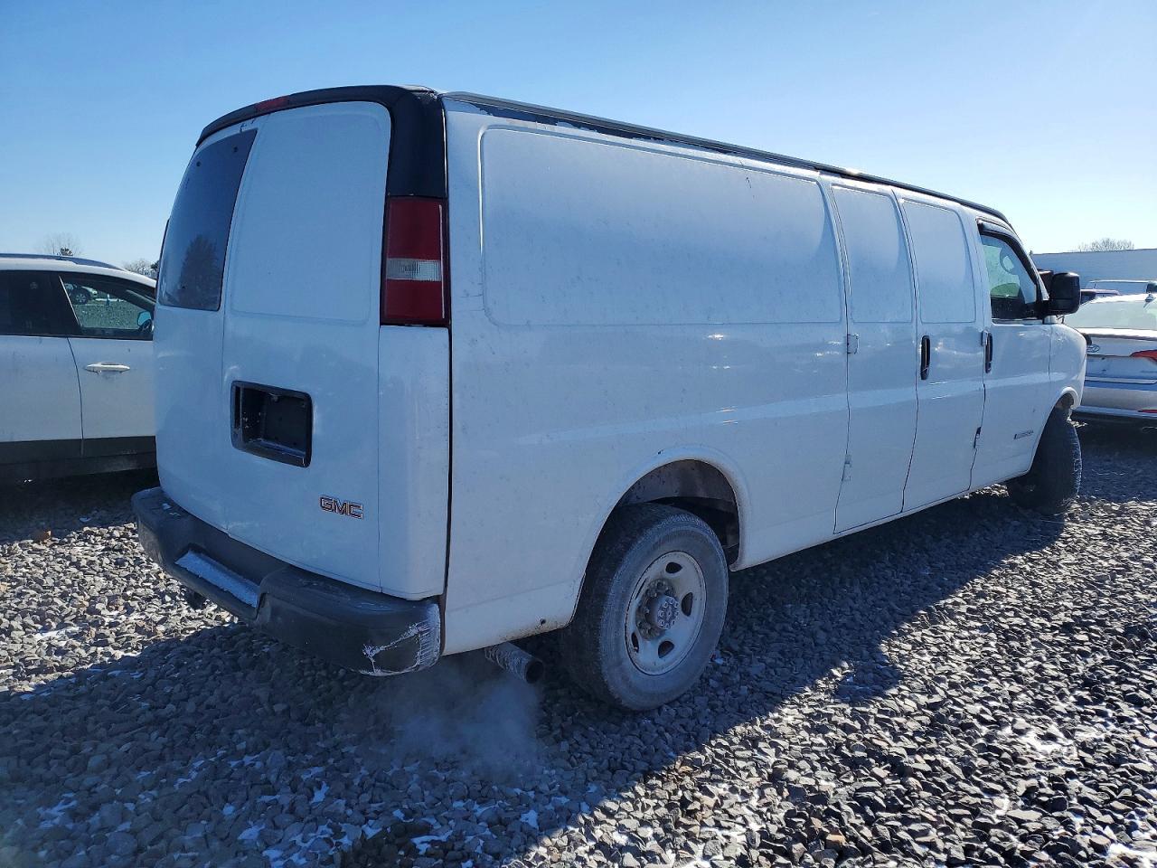 2004 GMC Savana G3500 Delivery Van - Фото 3