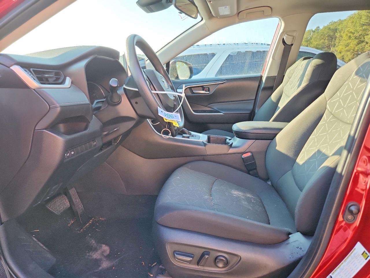 2024 Toyota Rav4 Xle - Фото 7