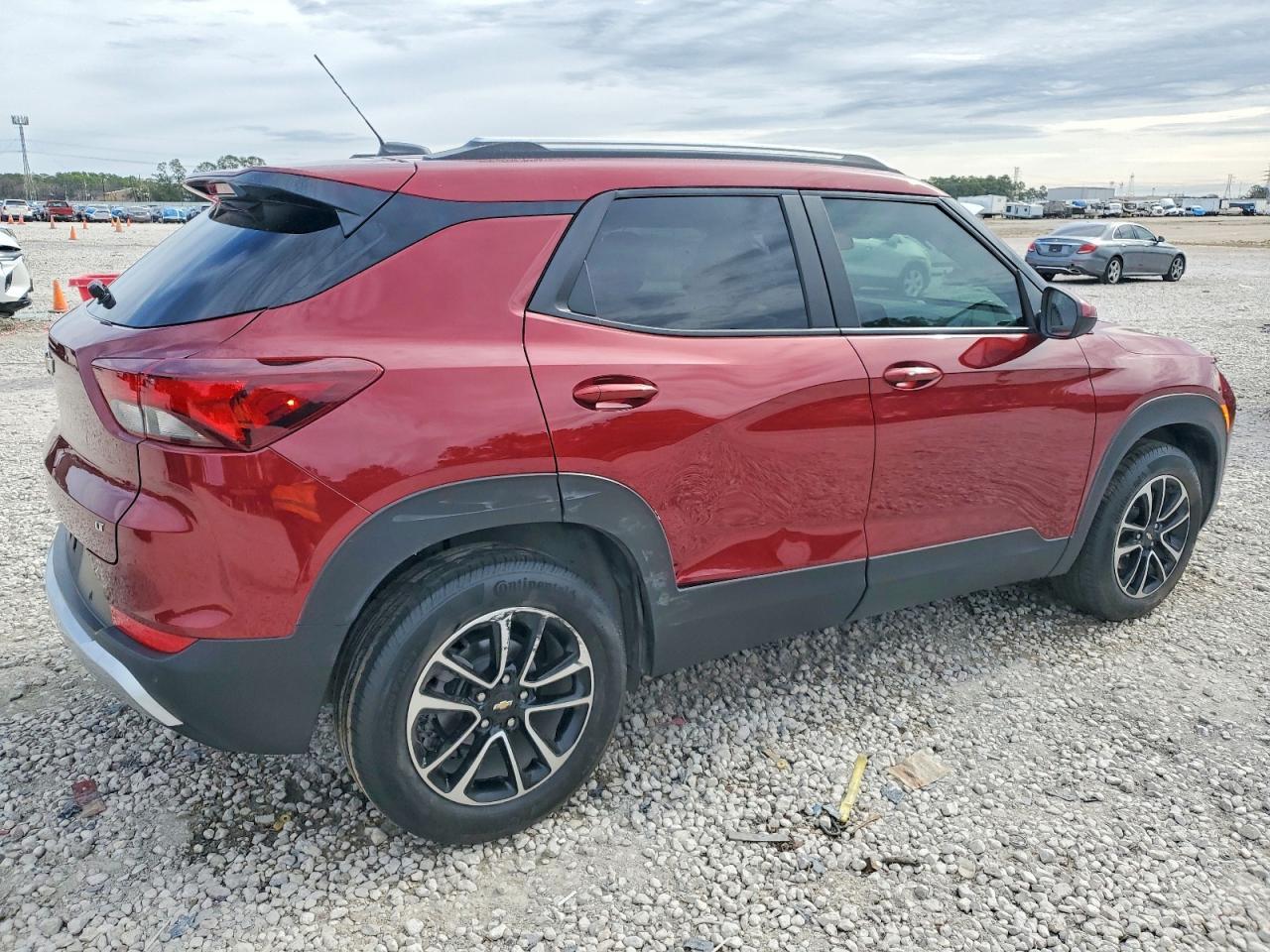 2024 Chevrolet Trailblazer Lt - Image 3