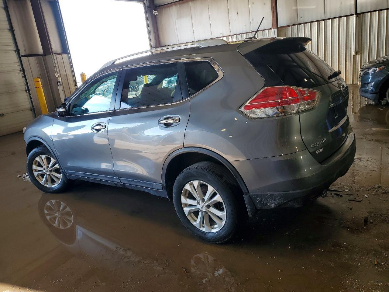 2015 Nissan Rogue Sv - Image 2
