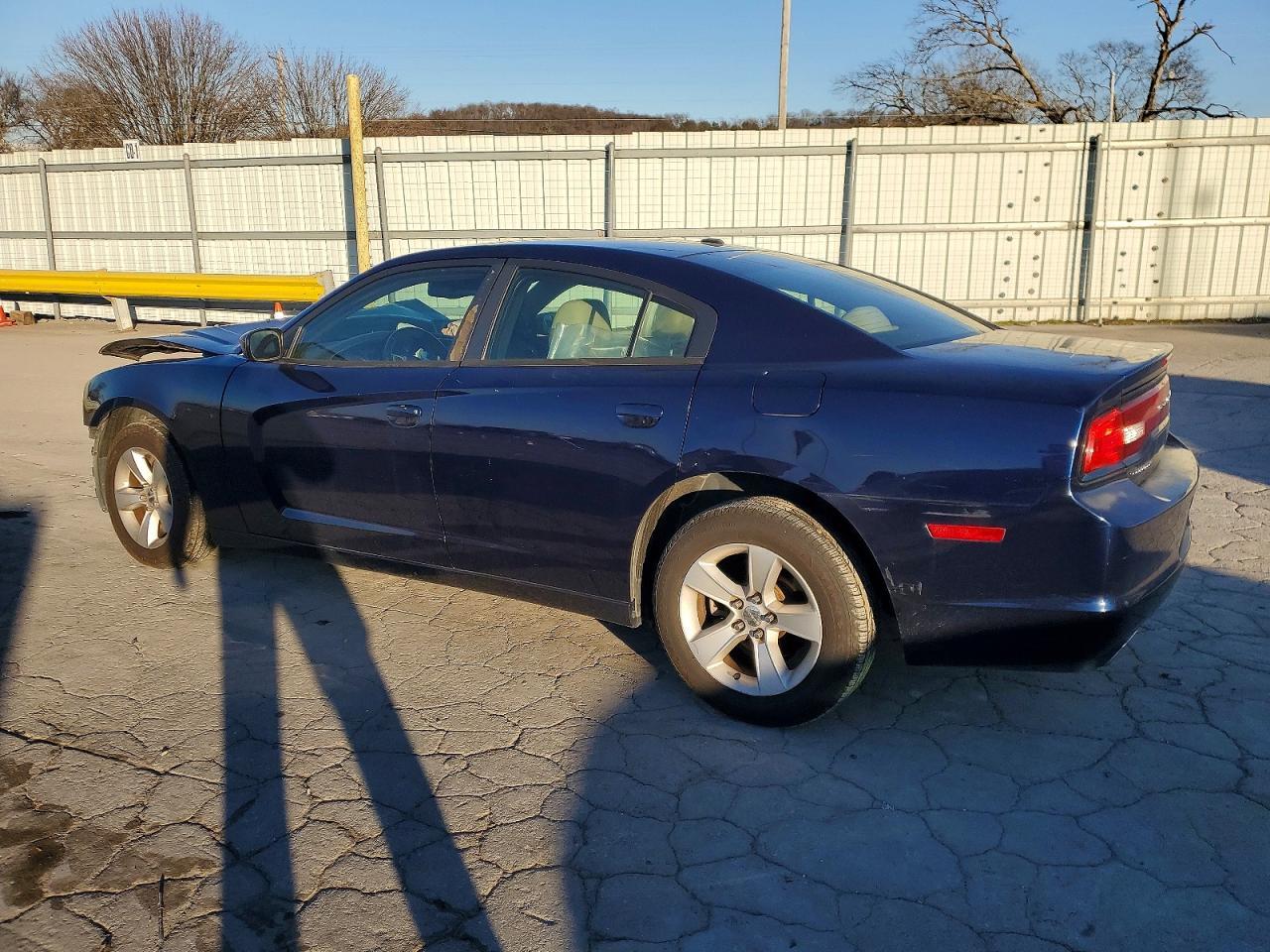 2013 Dodge Charger Se - Фото 2