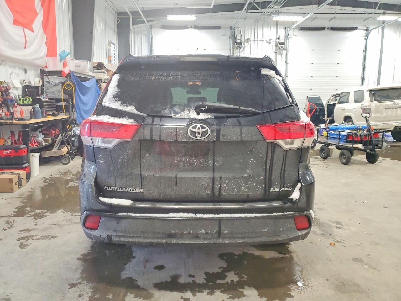 2018 Toyota Highlander Le - Фото 6
