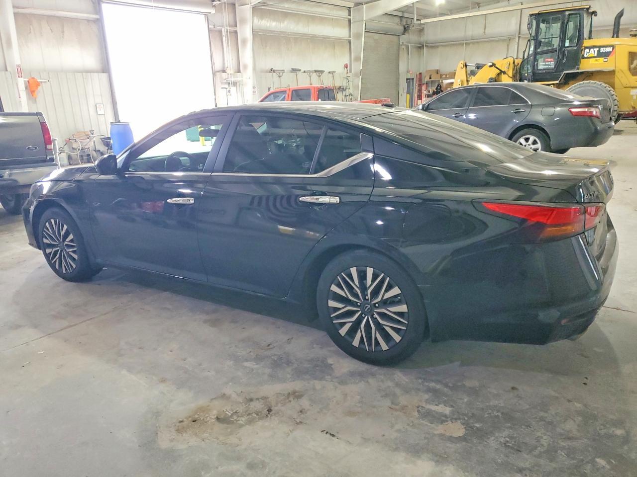 2024 Nissan Altima Sv - Фото 2
