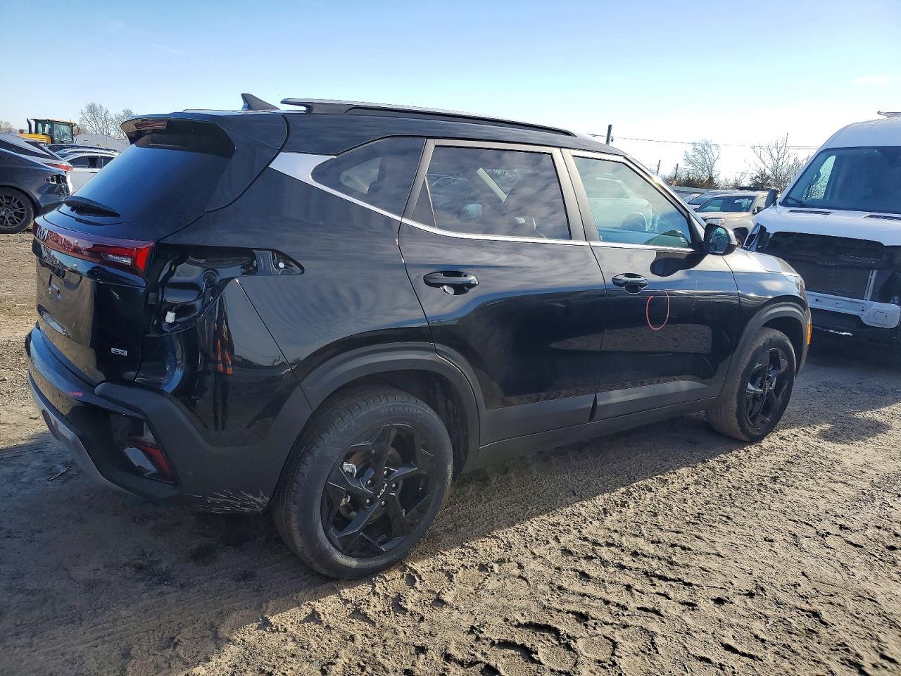 2026 Kia Seltos Ex - Image 3