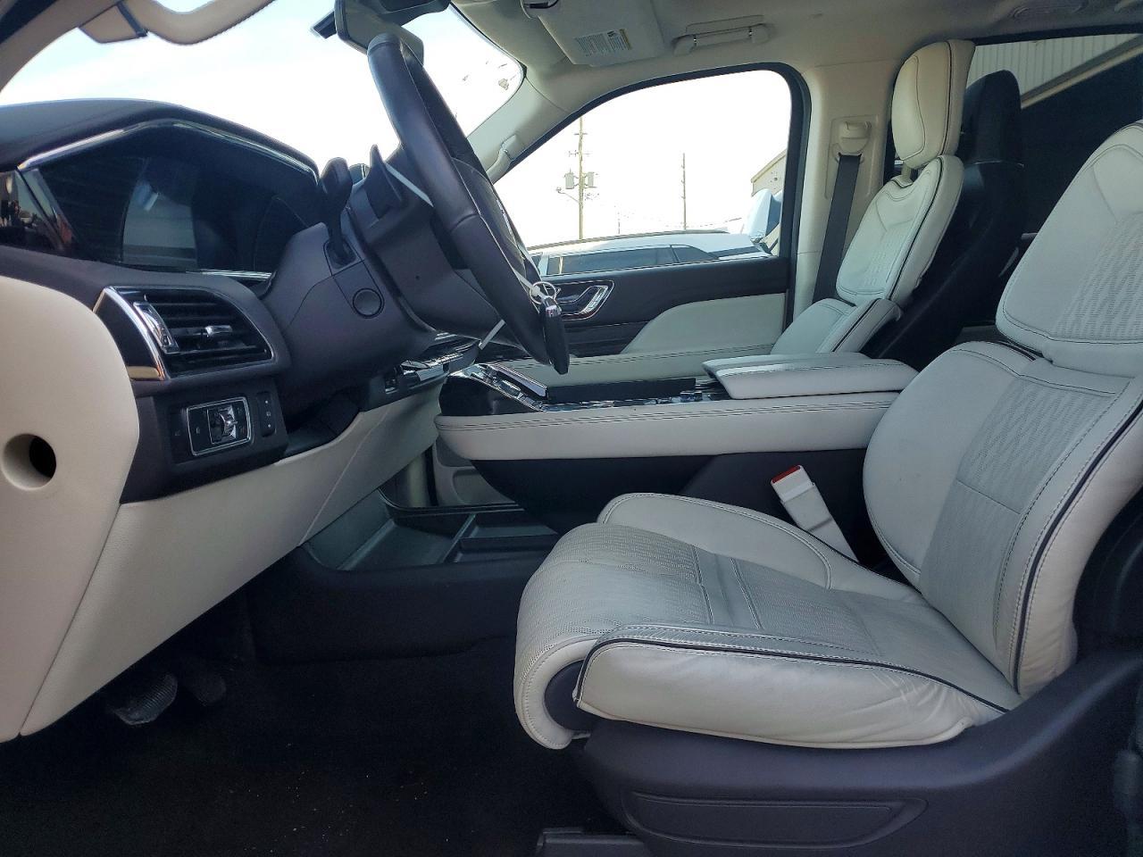 2024 Lincoln Navigator Black Label - Image 7