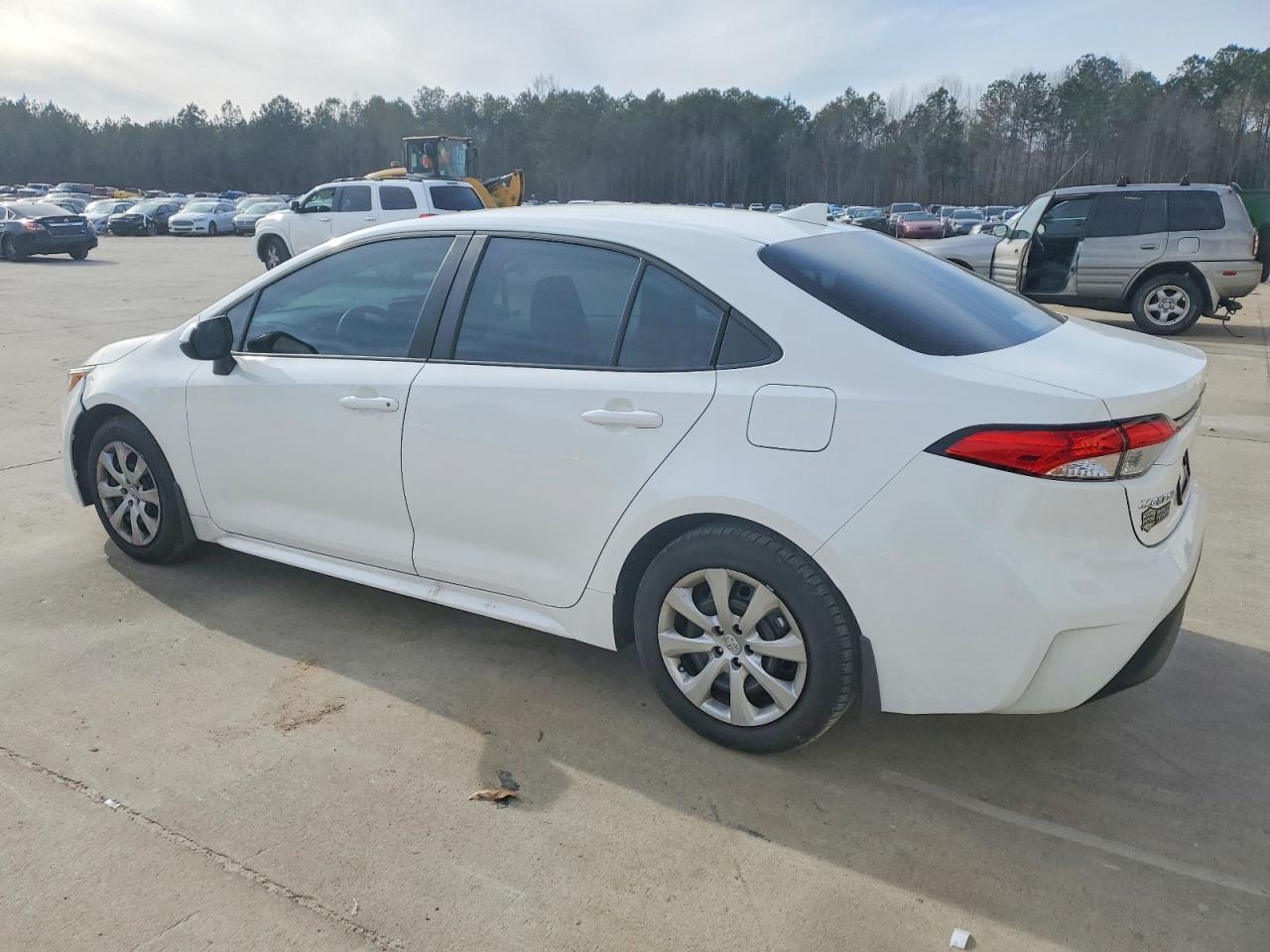 2026 Toyota Corolla - Фото 2