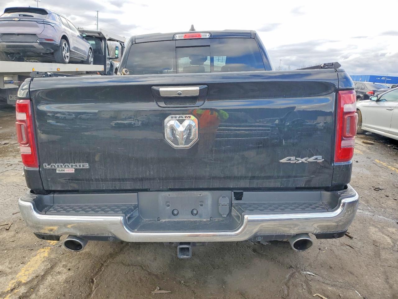 2021 Ram 1500 Laramie - Фото 6