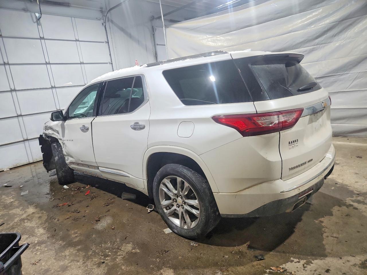 2018 Chevrolet Traverse High Country - Image 2