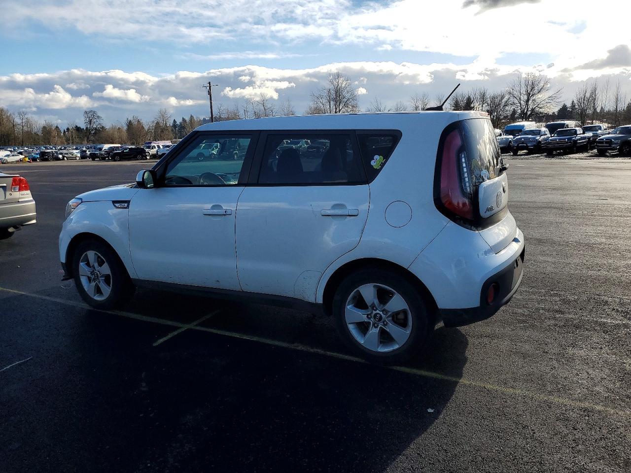 2017 Kia Soul - Image 2
