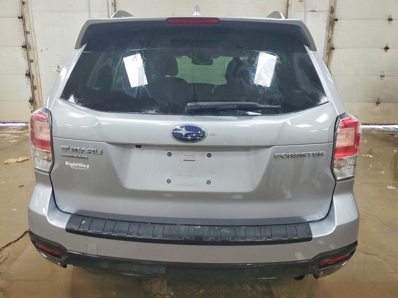 2018 Subaru Forester 2.5I Premium - Image 6