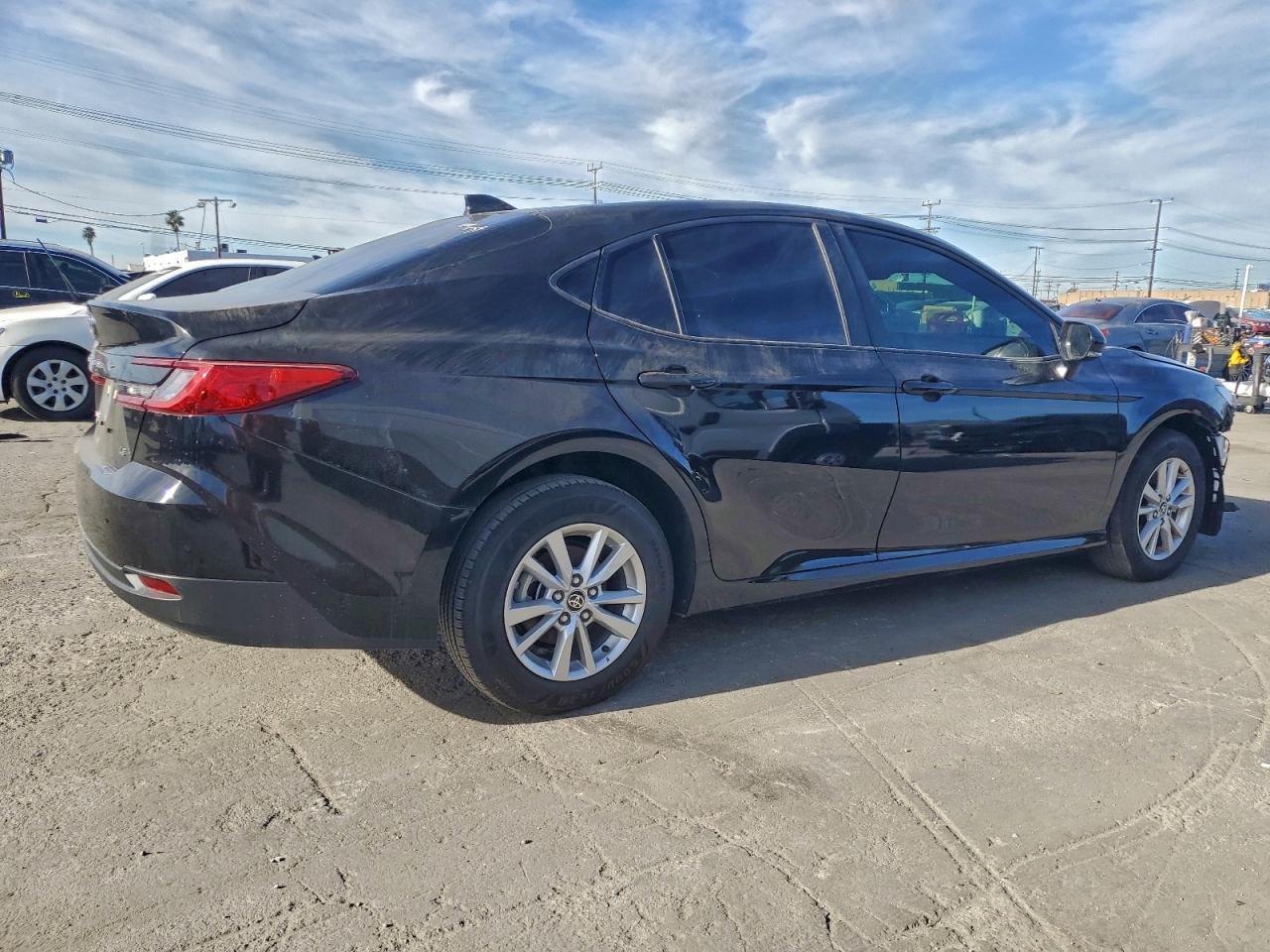 2025 Toyota Camry Xse - Image 3