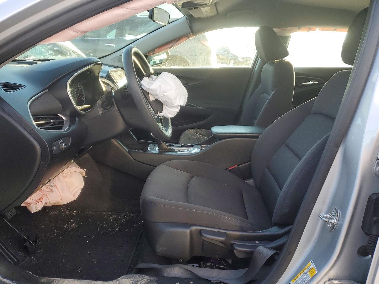 2021 Chevrolet Malibu Ls - Фото 7