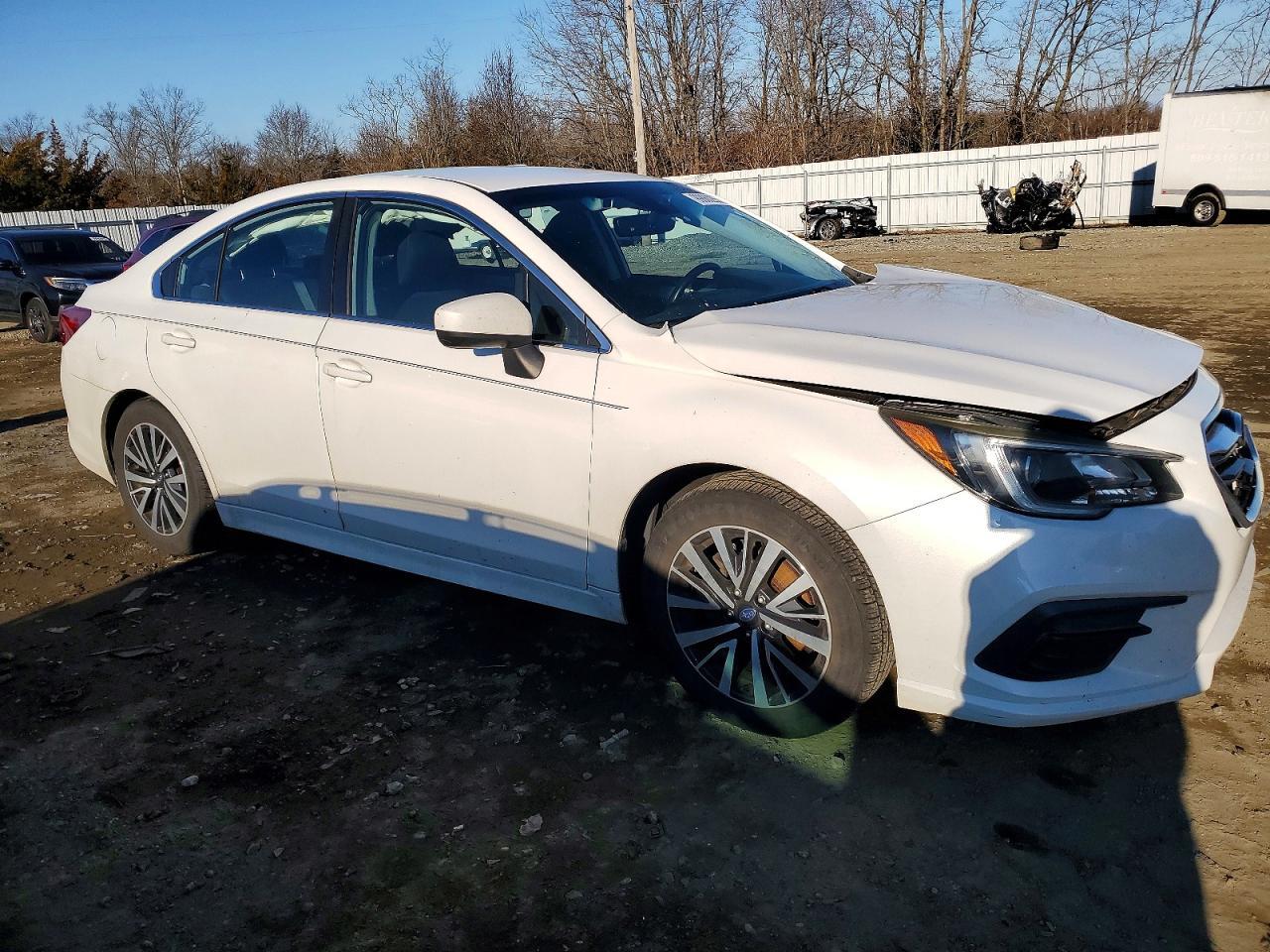 2019 Subaru Legacy 2.5I Premium - Фото 4