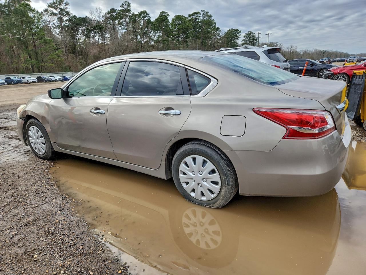 2013 Nissan Altima 2.5 - Image 2