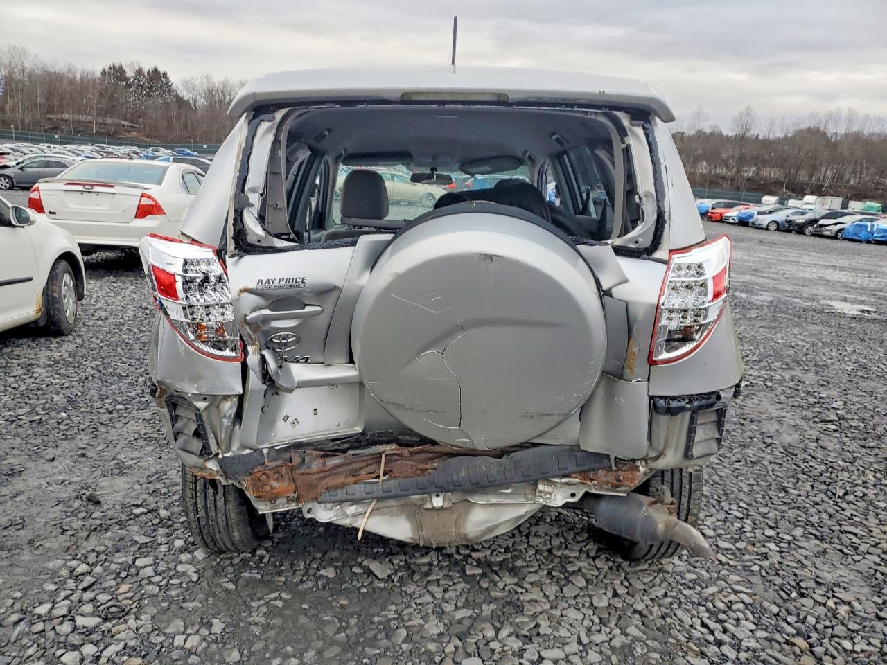 2011 Toyota Rav4 Base - Фото 6