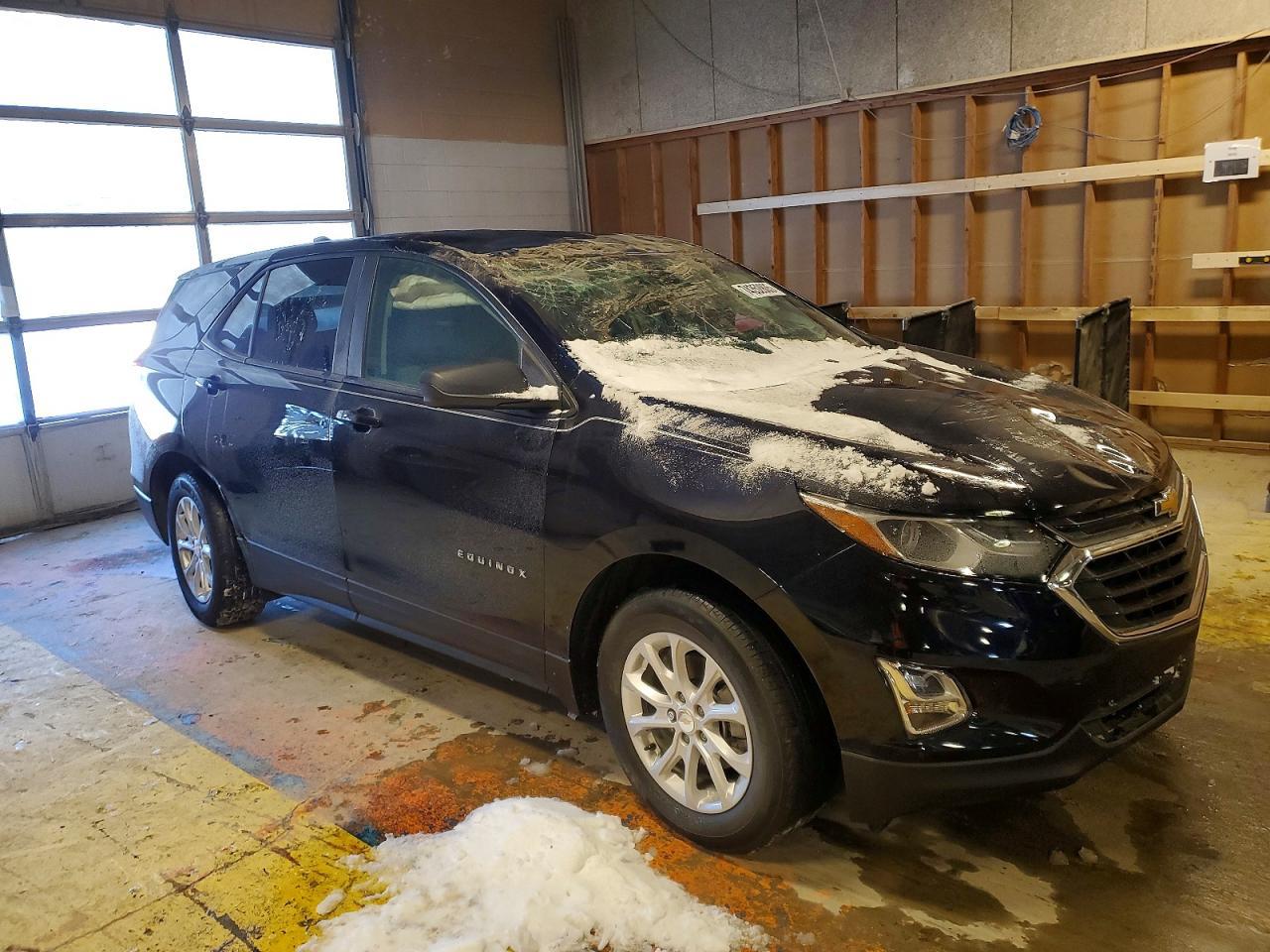 2021 Chevrolet Equinox Ls - Фото 4