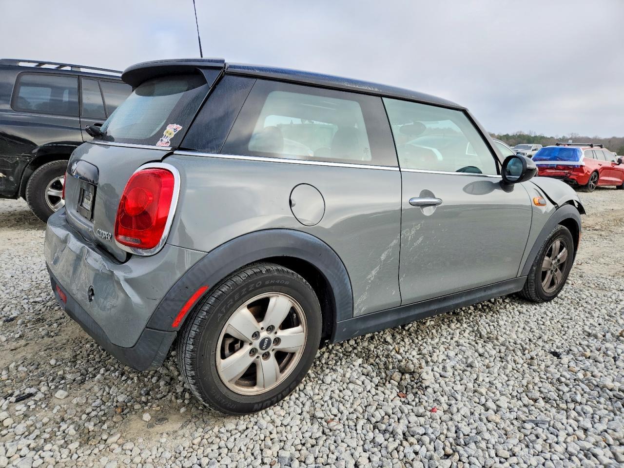 2017 Mini Cooper - Image 3