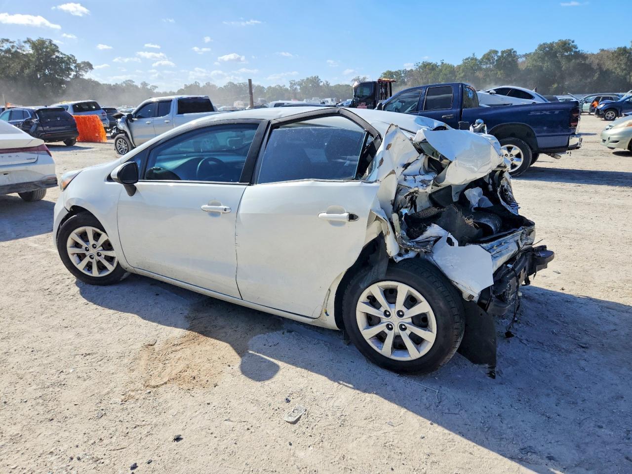 2017 Kia Rio Lx - Фото 2