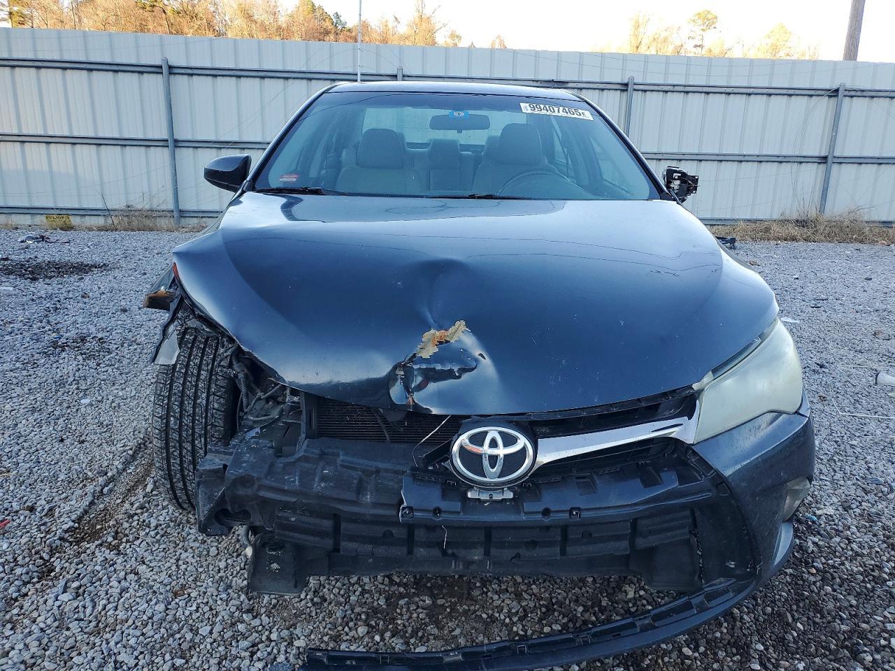 2015 Toyota Camry Le - Фото 5