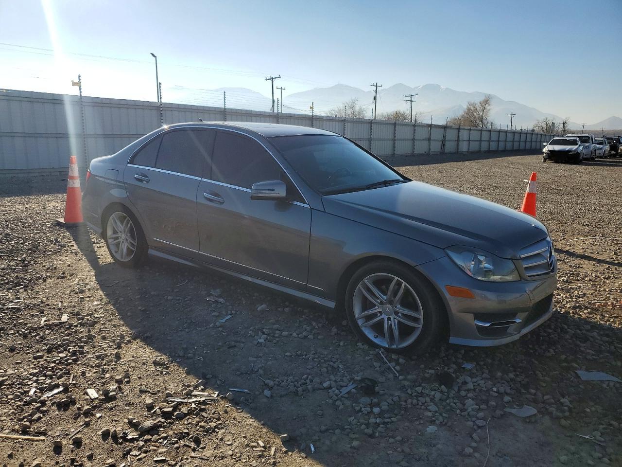 2012 Mercedes-Benz C 250 - Фото 4