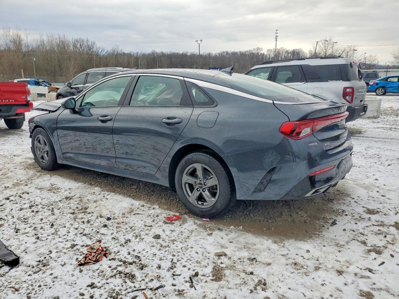 2024 Kia K5 Lxs - Image 2