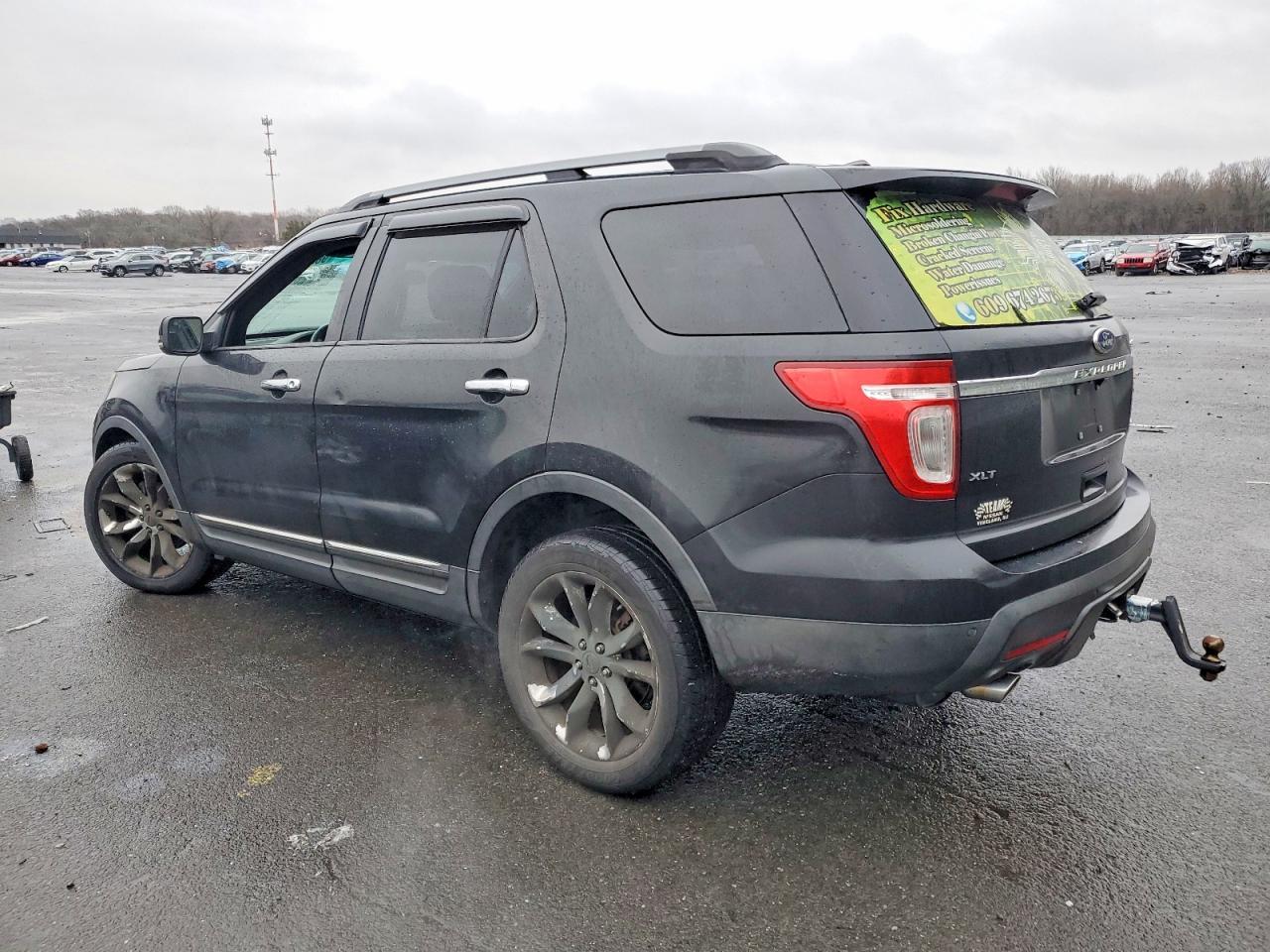 2011 Ford Explorer Xlt - Фото 2