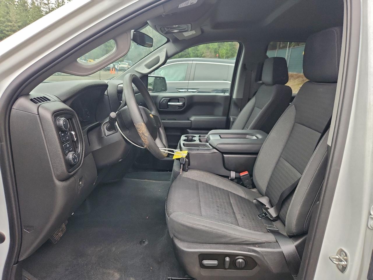 2022 Chevrolet Silverado Ltd K1500 Custom - Фото 7