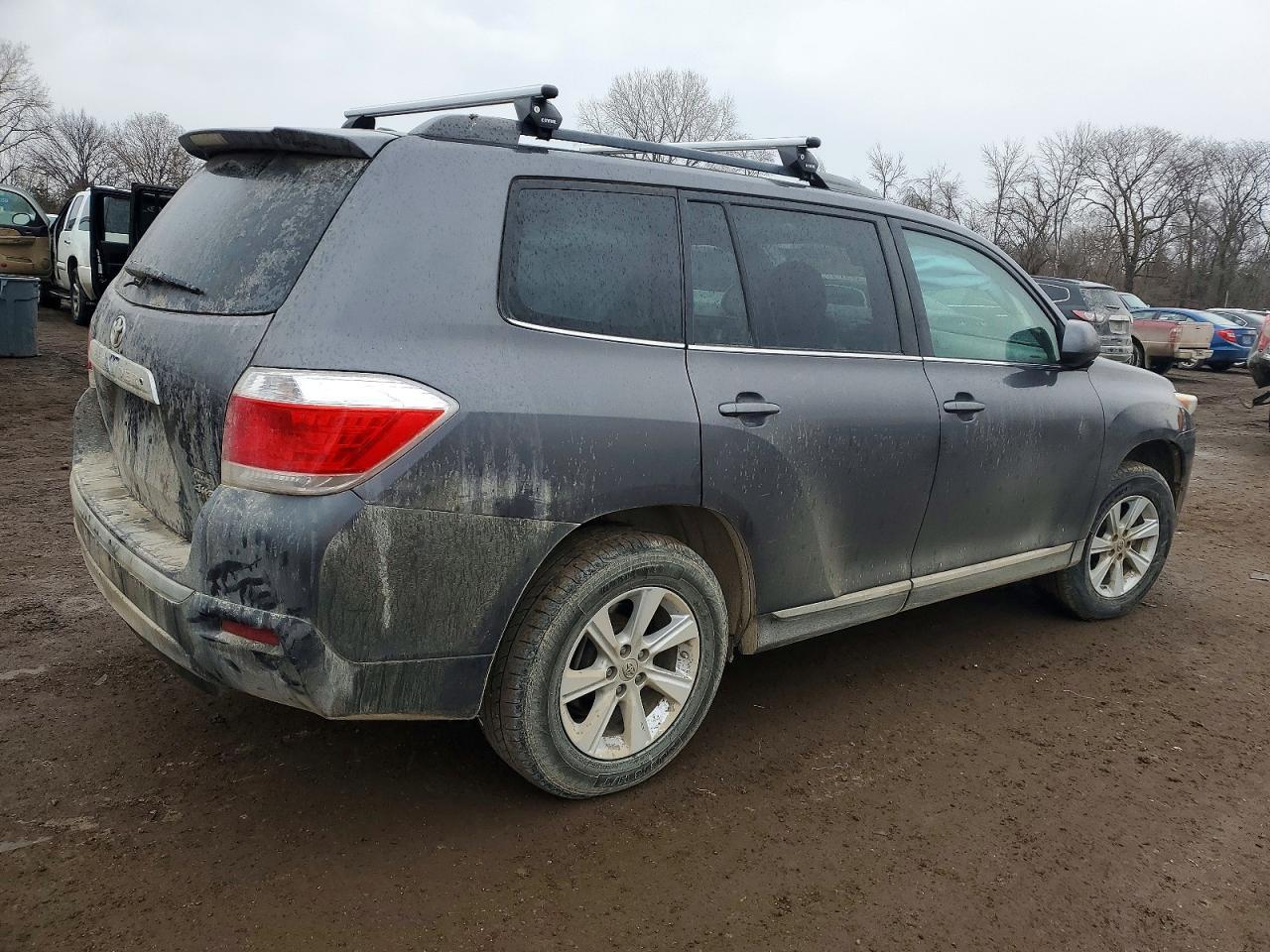 2013 Toyota Highlander Base - Фото 3